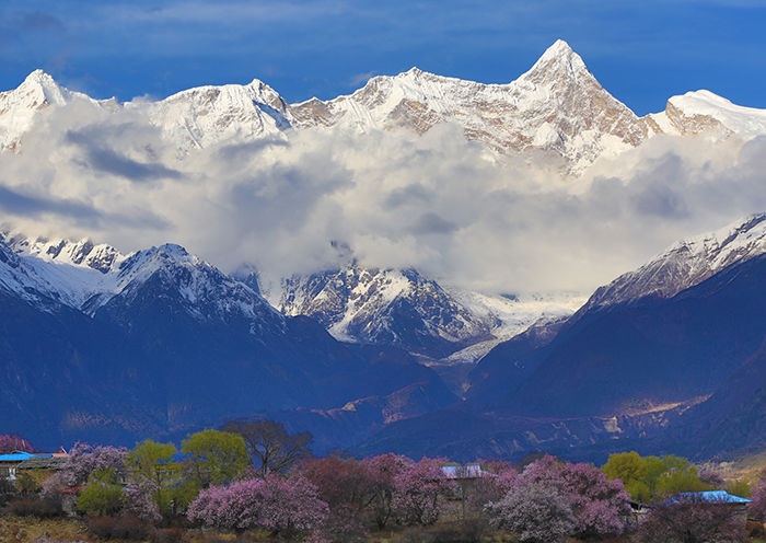 南迦巴瓦峰