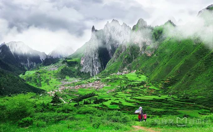 嘉峪关旅游什么季节最好_嘉峪关玩什么_嘉峪关最佳旅游季节