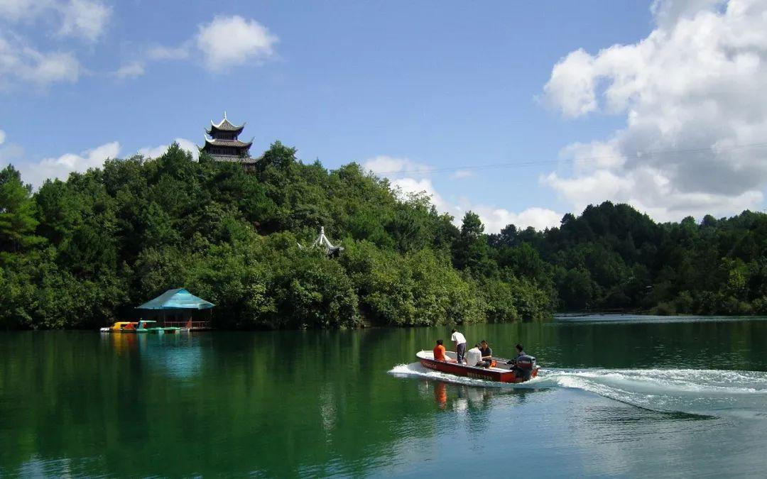 杜鹃湖风景区_杜鹃湖湿地公园_杜鹃湖最佳旅游时节