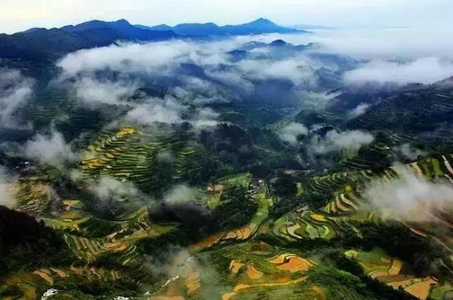 贵州自由行国庆旅游_国庆节贵州旅游_国庆贵州旅游景点