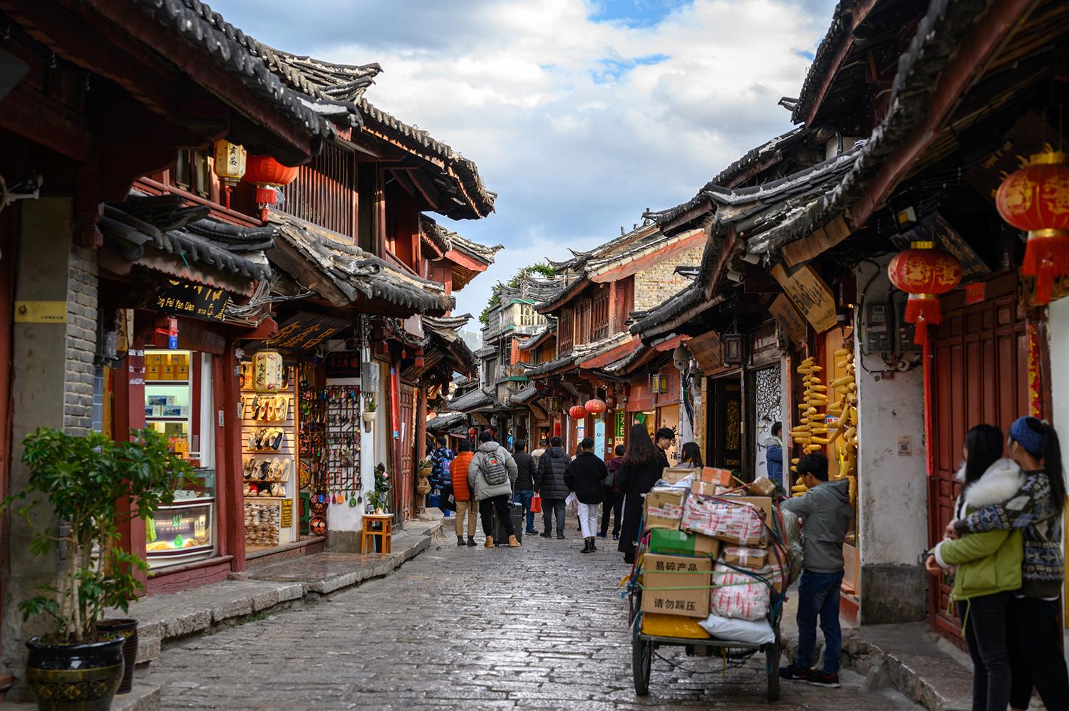 丽江景点周边旅游景点大全_丽江景点周边旅游景点推荐_丽江及周边旅游景点