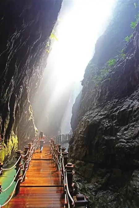 景点旅游黔江有哪些_黔江旅游景点_黔江旅游的景点