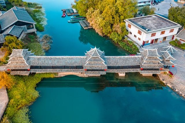 贵州旅游特色的_贵州特色旅游景点_贵州特色旅游线路设计