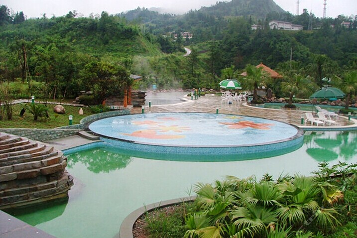 成都的温泉_成都温泉推荐去处_成都温泉旅游地区