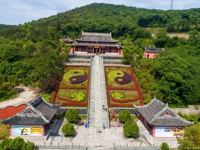 江西什么季节旅游好_江西季节旅游好玩的地方_江西最好的旅游季节