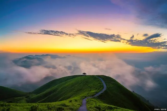 江西最好的旅游季节_江西什么季节旅游好_江西季节旅游好玩的地方