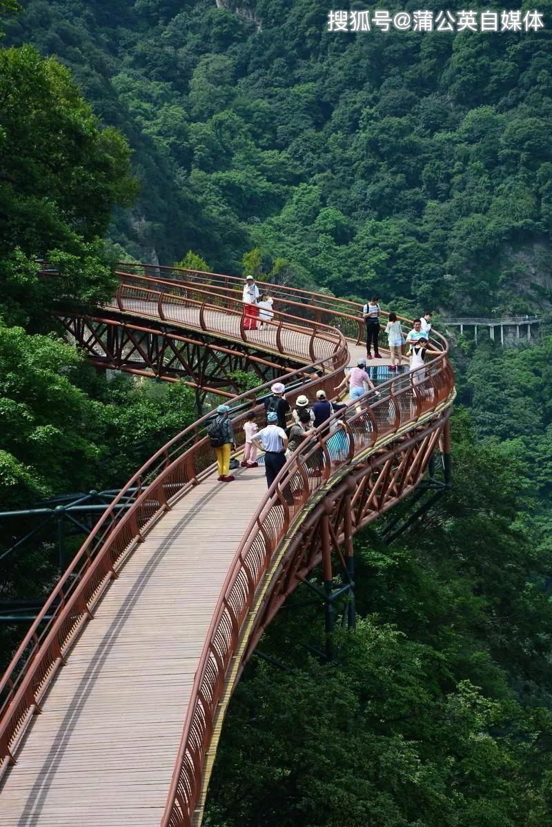 华山季节旅游攻略_华山 旅游 季节_华山季节旅游路线