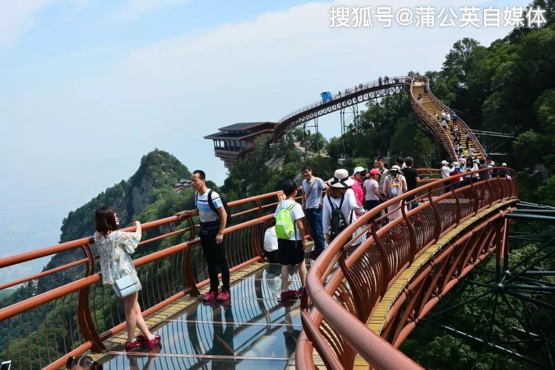 华山季节旅游路线_华山 旅游 季节_华山季节旅游攻略