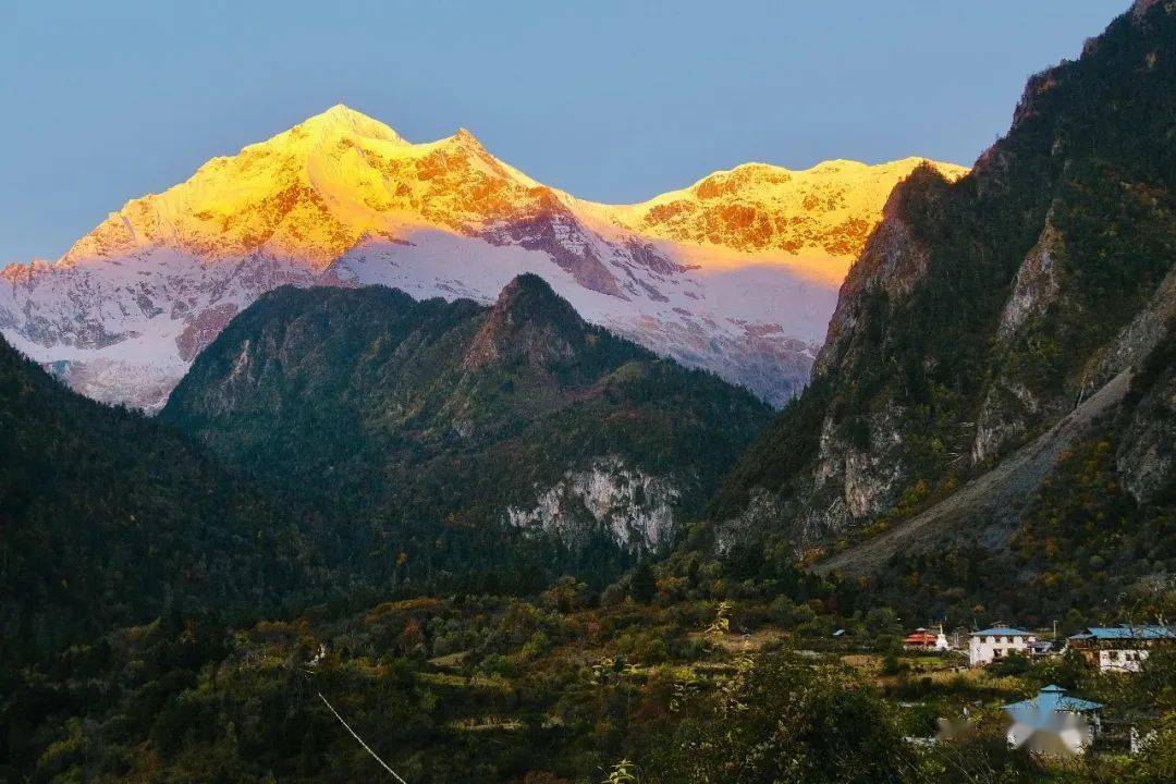 云南地图旅游_云南旅游季节地图海报_云南地图旅游景点大全图片欣赏