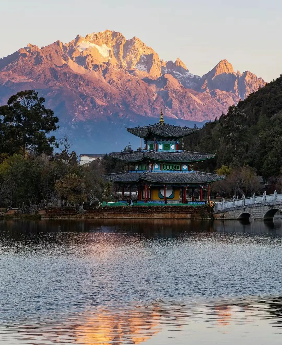 一个人想去哪旅游方便点_旅游自己去_想旅游的地方