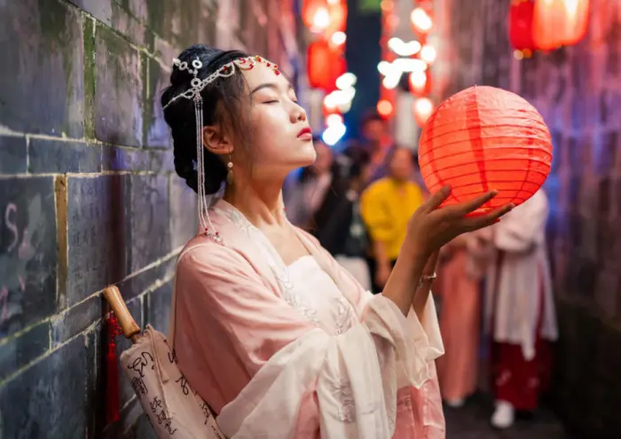 山西假日自由行旅游导游_导游假日山西旅游自由行多少钱_山西自由行导游联系电话
