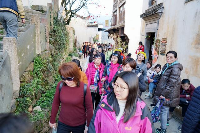 徽州旅游最佳时间_徽州什么季节旅游最好_季节徽州旅游好玩吗