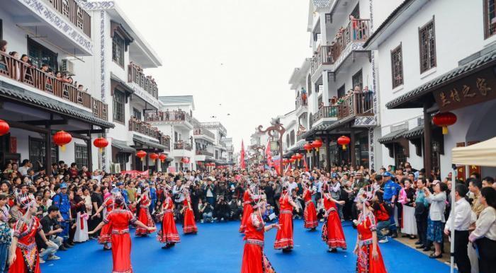 民族旅游特色村新闻_新闻旅游_旅游景区新闻