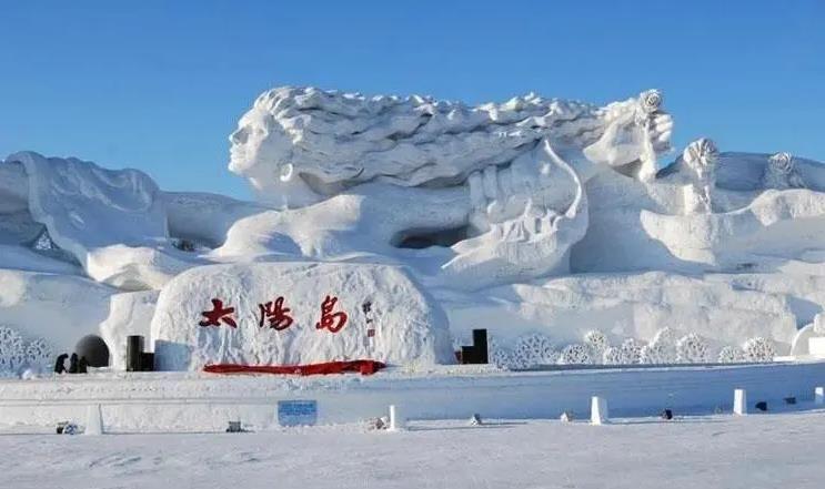 哈尔滨一月旅游装备_哈尔滨旅游着装图片_哈尔滨旅行装备