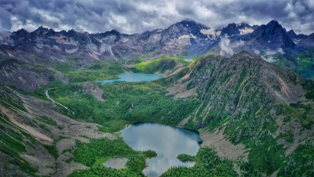 金秋四川旅游景点推荐_金秋时节四川旅游景点_四川秋季旅游景点