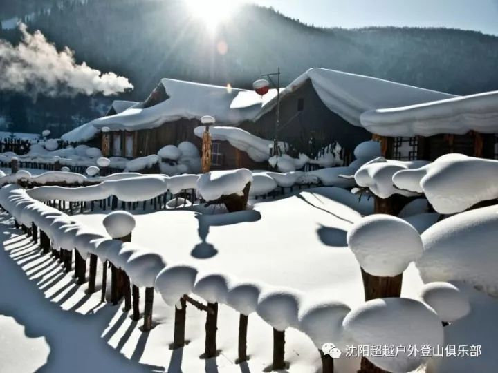 哈尔滨女孩冬季的穿搭_哈尔滨旅游穿搭_哈尔滨旅游保暖装备女士