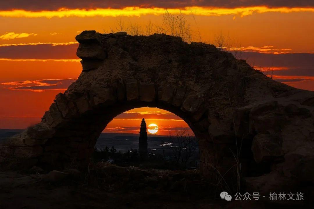 榆林旅游包车_榆林旅游车队_榆林旅游线路车