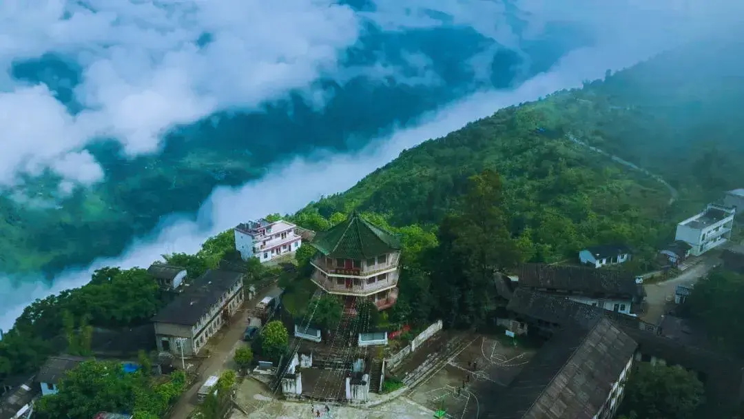 丽江旅游天气最好季节_丽江天气季节旅游好吗_丽江天气季节旅游好的地方