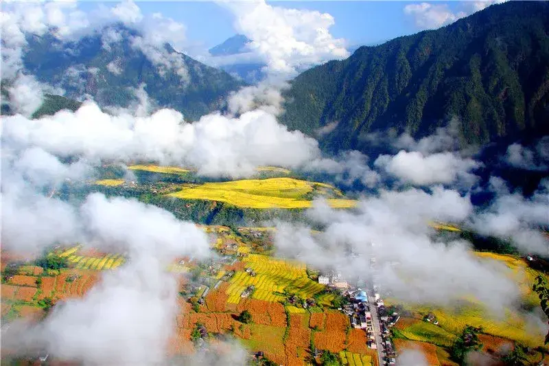 丽江天气季节旅游好吗_丽江旅游天气最好季节_丽江天气季节旅游好的地方