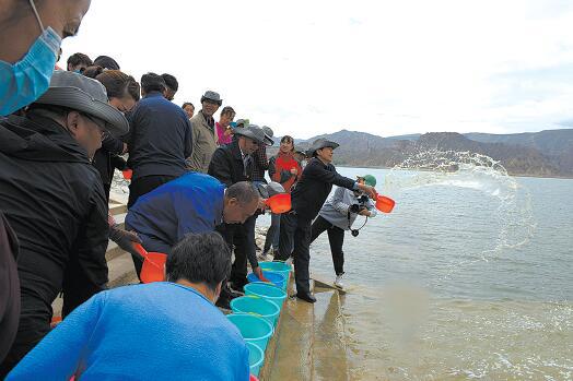 青海小镇电话_青海小镇特色旅游项目_青海旅游特色小镇