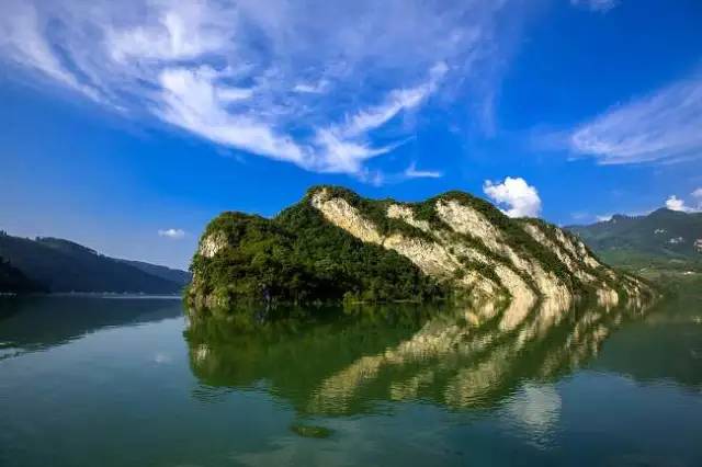 手绘线路旅游简单图案_旅游线路手绘简单_手绘旅游线路地图