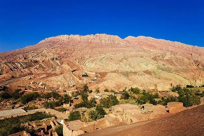 去新疆旅游 自由行_新疆旅游自由行去哪里好玩_新疆旅游自由行去哪里玩