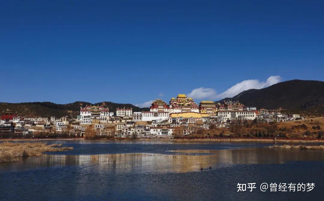 云南旅途景点_云南旅游攻略必去景点排名_旅游景点推荐云南