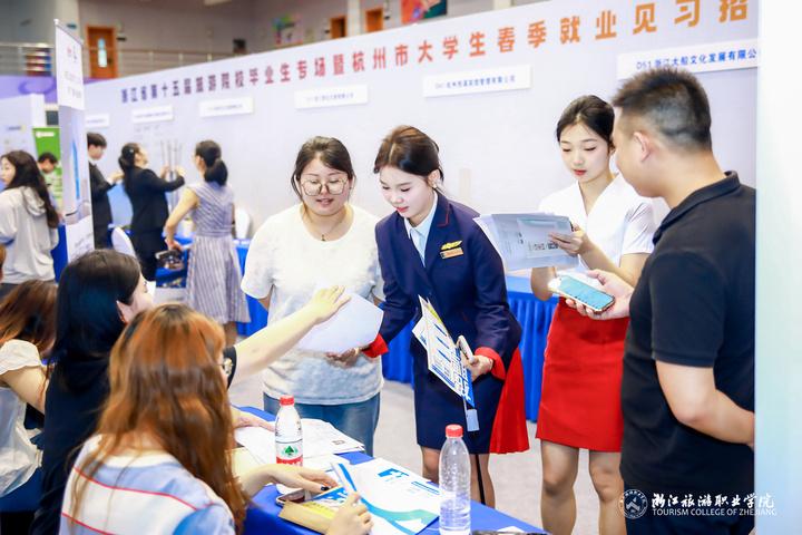 可以自由旅游的工作_旅游自由工作可以做什么_有哪些可以自由旅游的职业