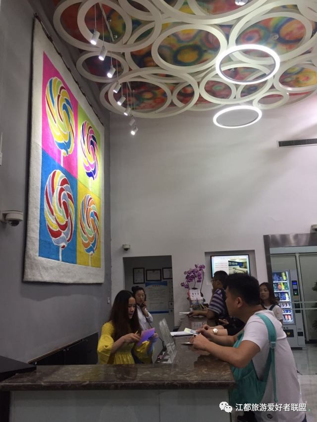 导游上海旅游自由行多少钱_上海自由行旅游导游_上海自由行导游怎么收费
