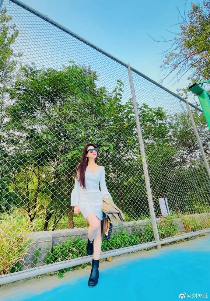 姐妹郊游唯美句子_姐妹郊外旅游集体照_姐妹郊外集体照旅游的说说
