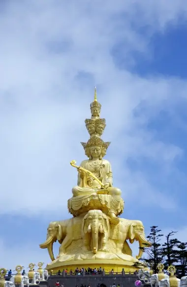 峨眉最佳旅游时间_峨眉最好的旅游季节_峨眉山最适合去的季节