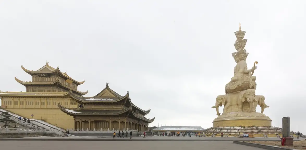 峨眉最佳旅游时间_峨眉山最适合去的季节_峨眉最好的旅游季节