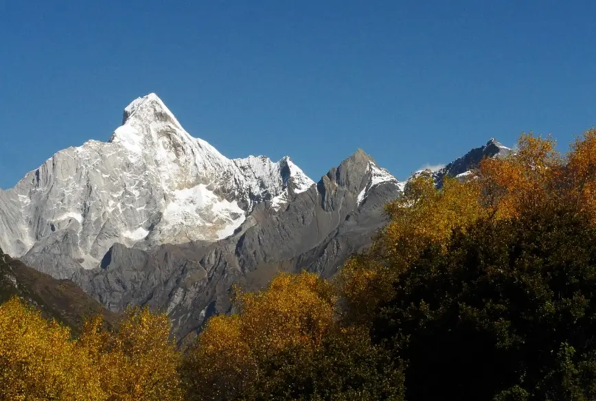 峨眉山最适合去的季节_峨眉最佳旅游时间_峨眉最好的旅游季节