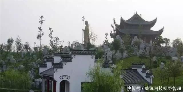 黄山主要旅游特色_黄山特色旅游主要产业_黄山特色旅游主要景点