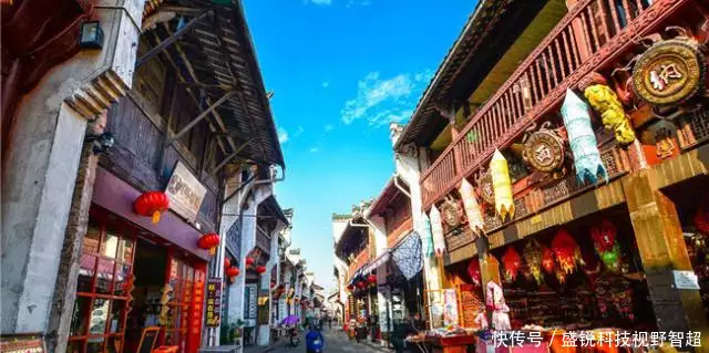 黄山特色旅游主要景点_黄山特色旅游主要产业_黄山主要旅游特色