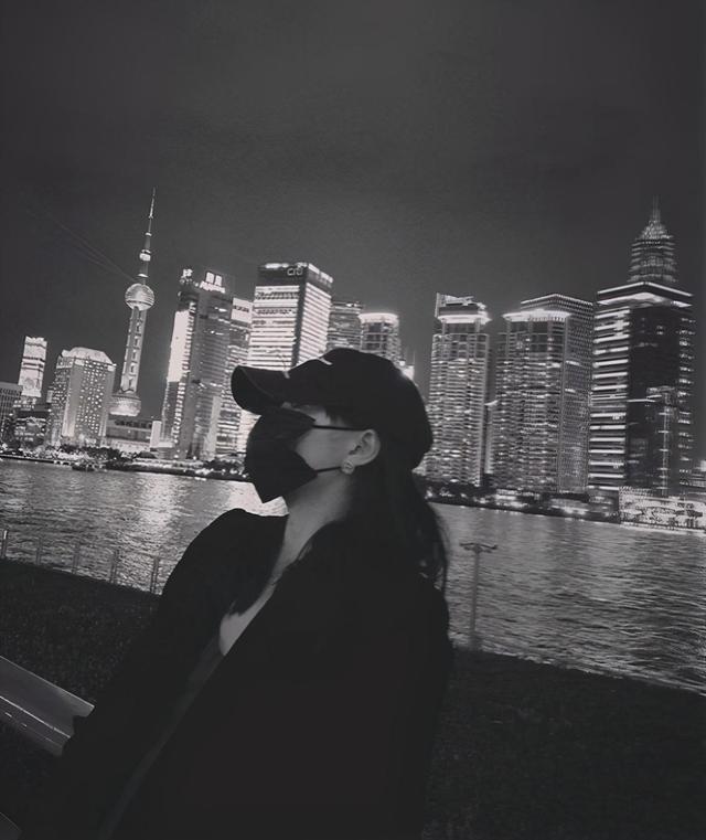 情侣旅游晒照片_晒情侣旅游照片文案_晒情侣旅游照片的说说
