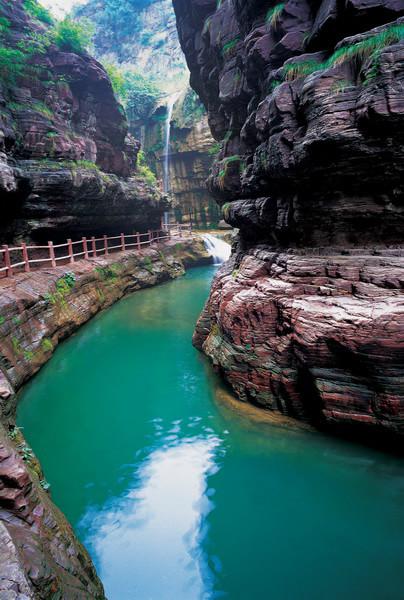 河南旅游景点云台山_河南云台山游玩攻略_河南云台山旅游攻略