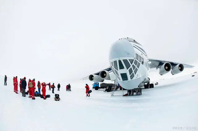 南极旅游的费用_南极旅游每个人费用_南极旅游价格表