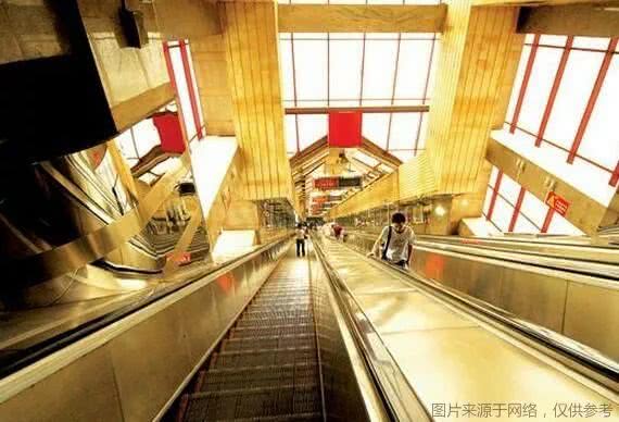 国内爆火的旅游景点_火爆的旅游景点_旅游景点爆满