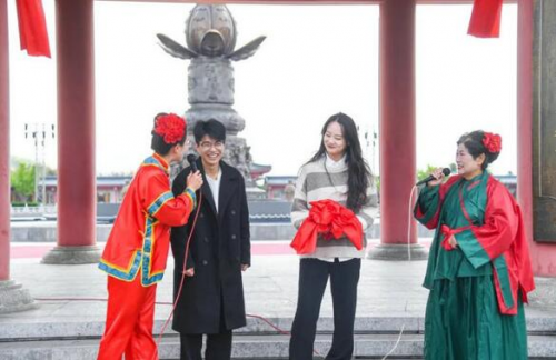 旅游景区特色互动节目_景区互动节目方案_旅游景点节目名称