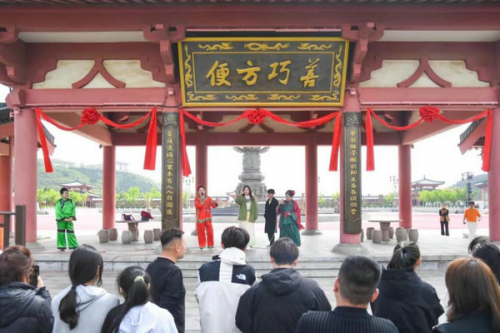 旅游景点节目名称_旅游景区特色互动节目_景区互动节目方案
